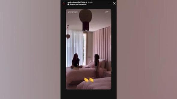 Cristiano Ronaldo, la figlia Alana canta "Vivo per lei" e Bocelli applaude su Instagram